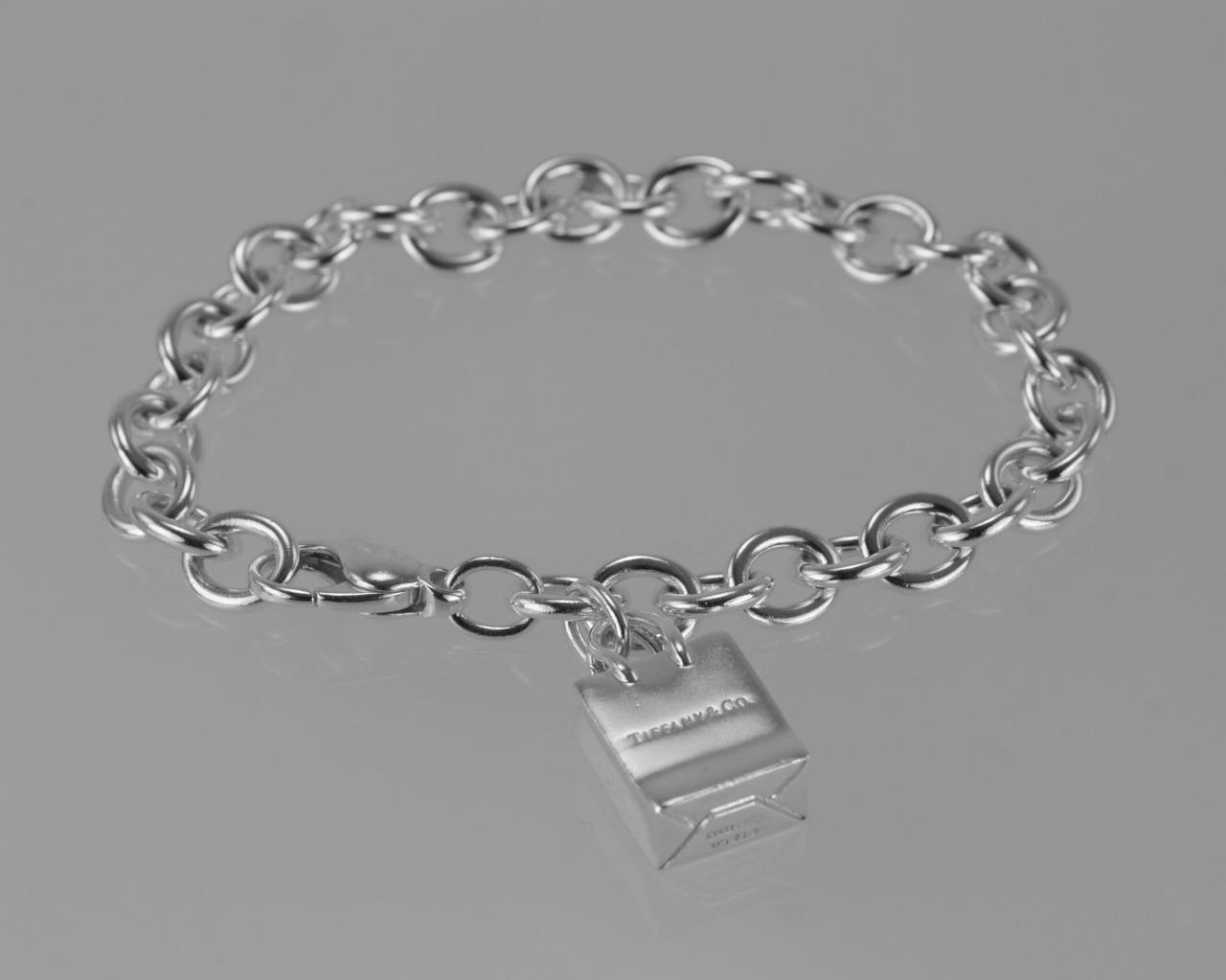 Tiffany & Co Silver Shopping Bag Charm Bracelet Bangle Link 