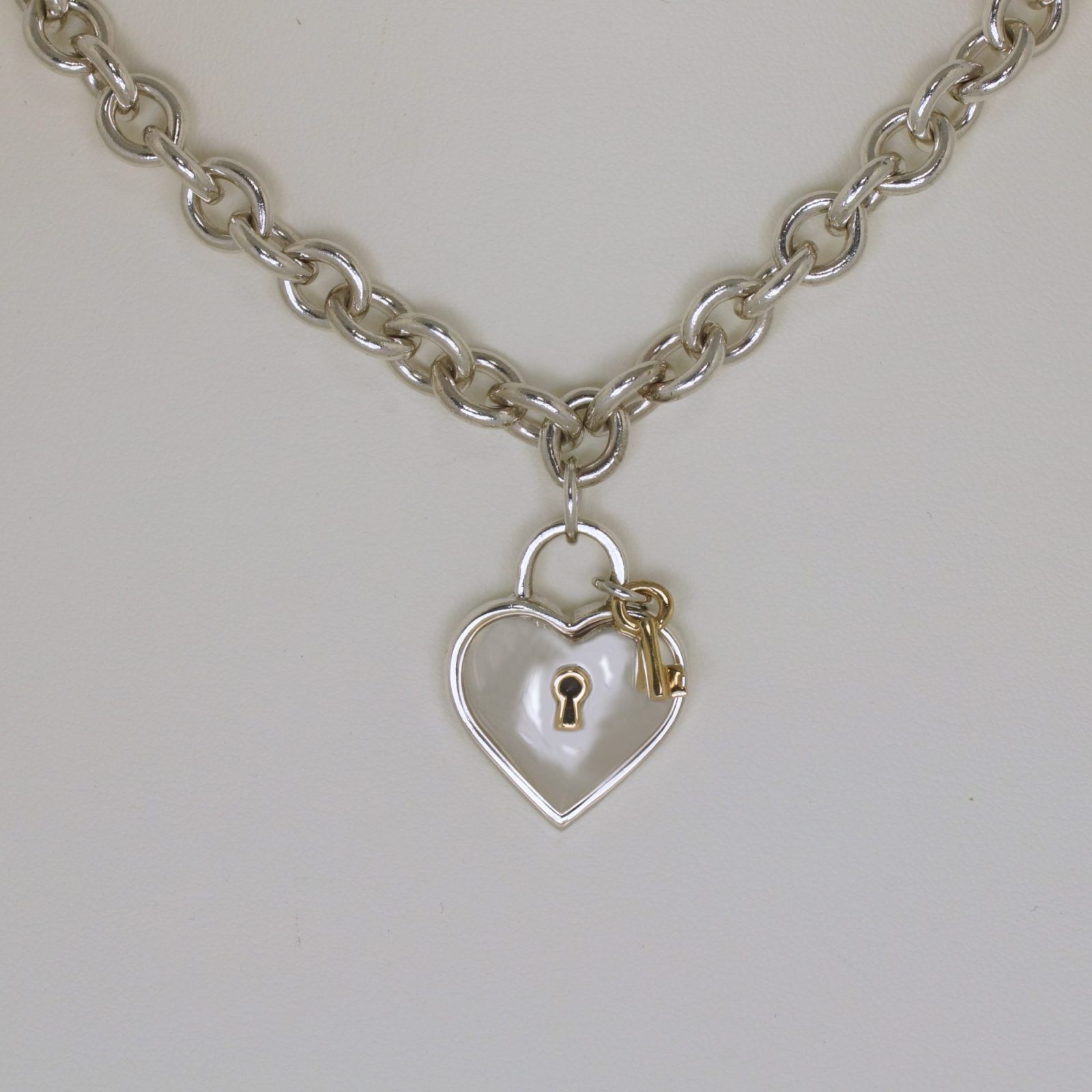 Tiffany & Co. Two-Tone Return to Tiffany Heart Tag and Key Pendant Nec –  Oliver Jewellery