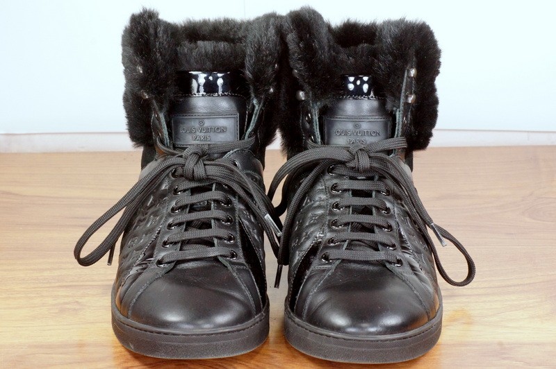 Louis Vuitton Hi-Top Black Leather & Fur Boots