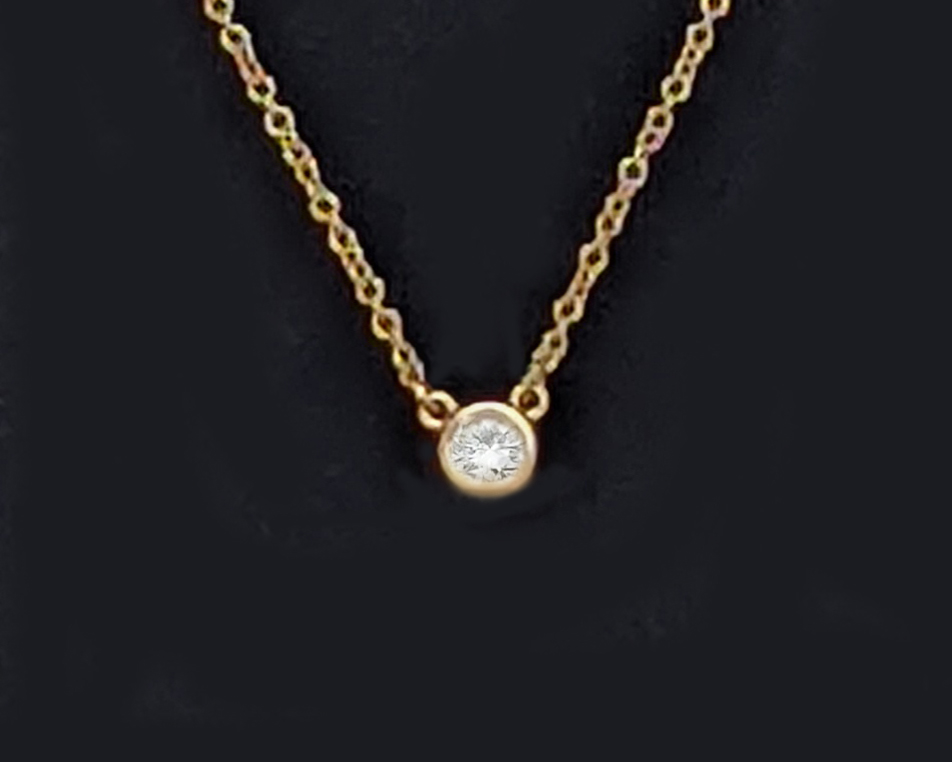 Elsa Peretti® Diamonds by the Yard® pendant in platinum 16 long.